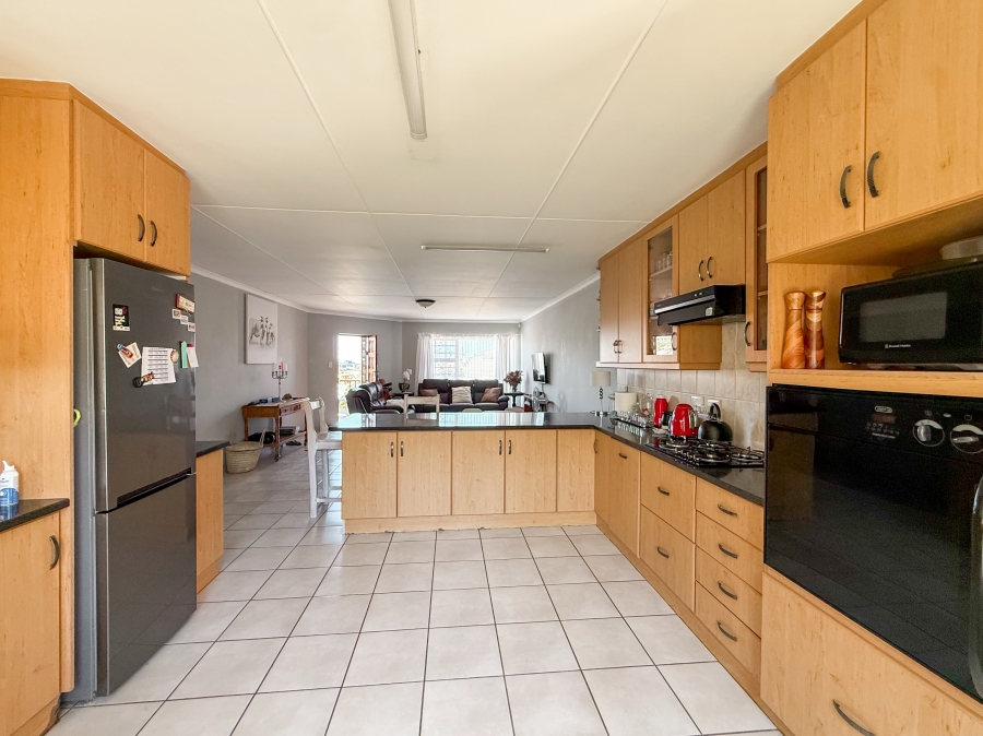 3 Bedroom Property for Sale in Island View Western Cape